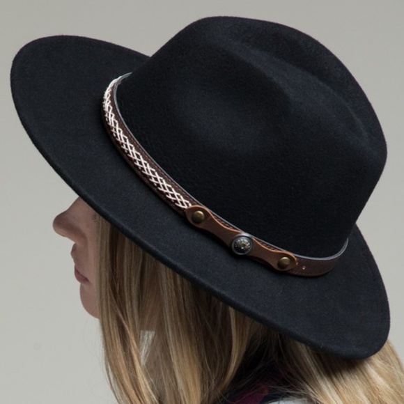 Accessories - DOLLY Western style panana hat